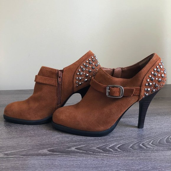Nine West Shoes - NWOT Nine West Brown Leather Heeled Booties Size 8.5